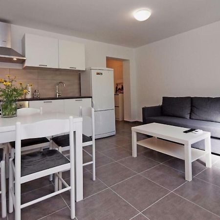 Apartments Mare ヴォディツェ エクステリア 写真